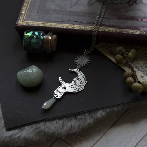 collier pendentif main et lune en acier inoxydable