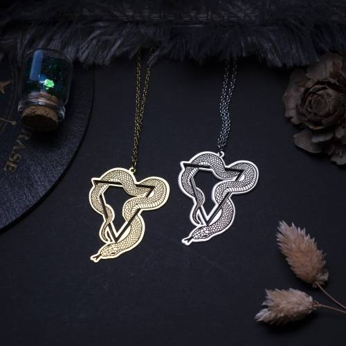 collier pendentif serpent en acier inoxydable