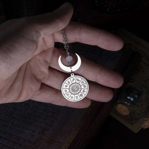 collier pendentif astrologie en acier inoxydable