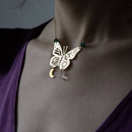 collier ras-du-cou papillon cosmic