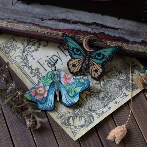 broche - pins witchy - gothique  - magique