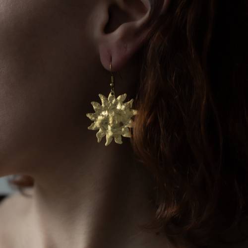 boucles d'oreilles soleil en laiton martelé