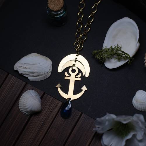 collier grosse chaine ancre marine et corbeaux en laiton